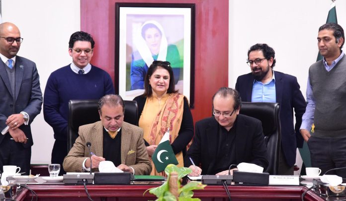 BISP, Bill & Melinda Gates Foundation, Karandaaz Pakistan sign agreement