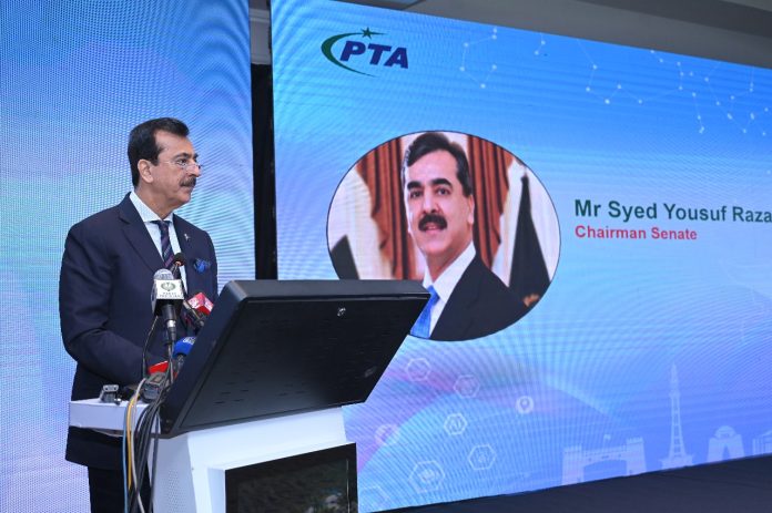 Broadband connectivity essential for transformation, economic growth: Gilani