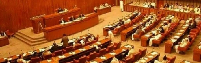 Senate offers Fateha for APS’s martyrs, Siddique ul Farooq