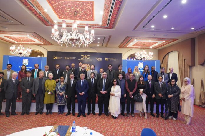 6th Global Ambassadors Awards ceremony held