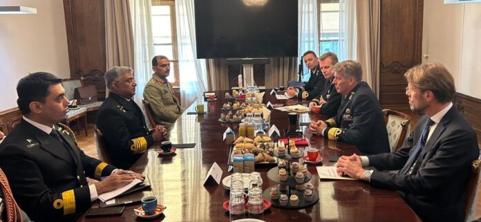 CNS visits Netherlands, meets top military leadership