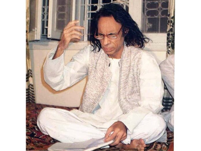 Renowned Urdu poet, scholar Jaun Elia  remembered on death anniversary