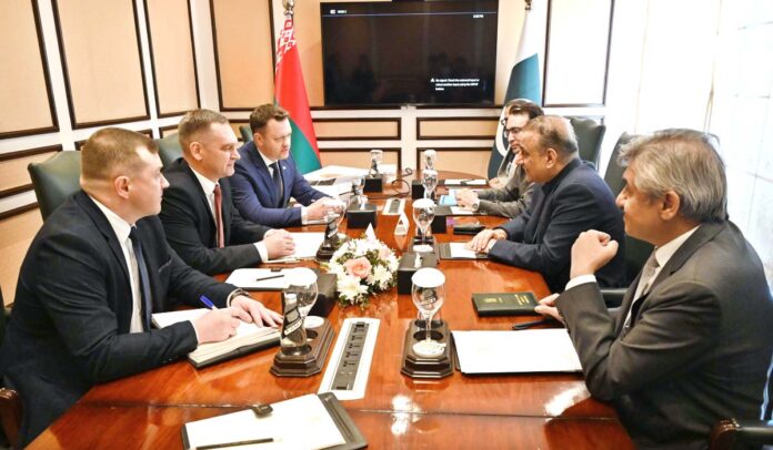 Direct flights to Moscow, trade corridor with Belarus, Central Asia on the agenda: Aleem Khan