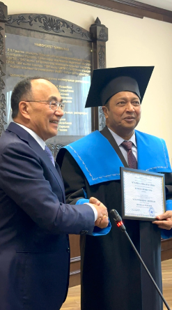 ENU awards  Prof. Dr. Iqbal Choudhary with Honorary Professor Title