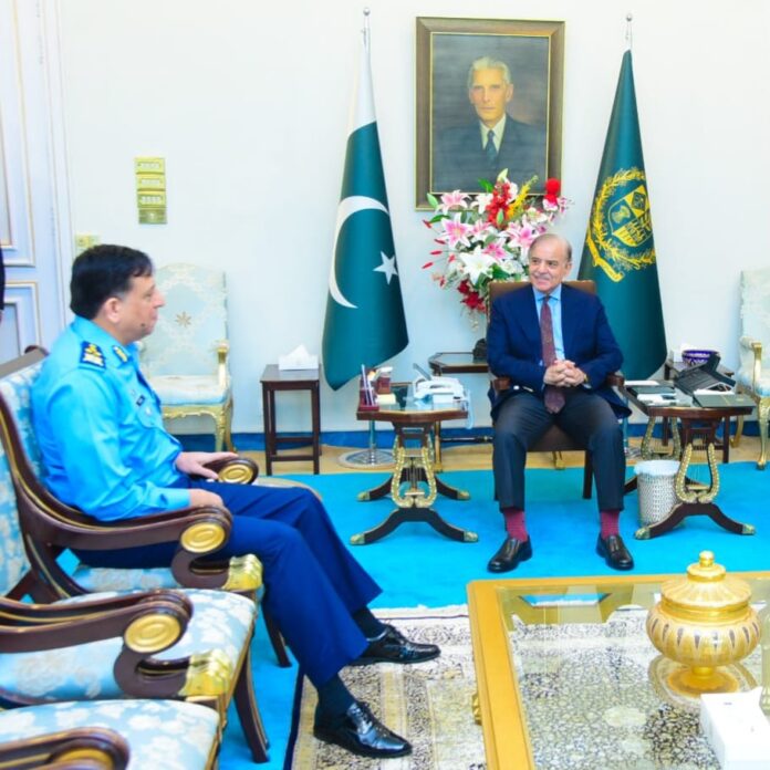 Air Chief calls on Prime Minister Shehbaz