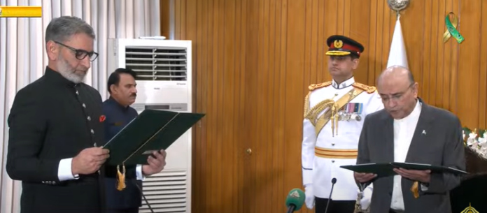 Lt General Akhtar Nawaz (Retd) sworn in as FPSC chairman