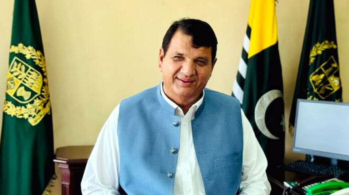 AJK delegation calls on Minister Amir Muqam