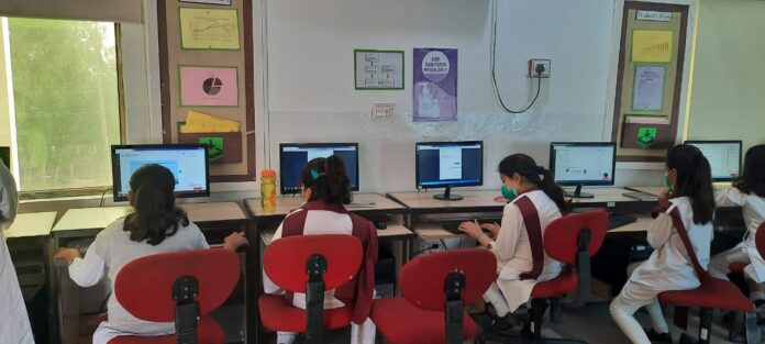 Computer, AI classes start at 150 primary schools of FDE