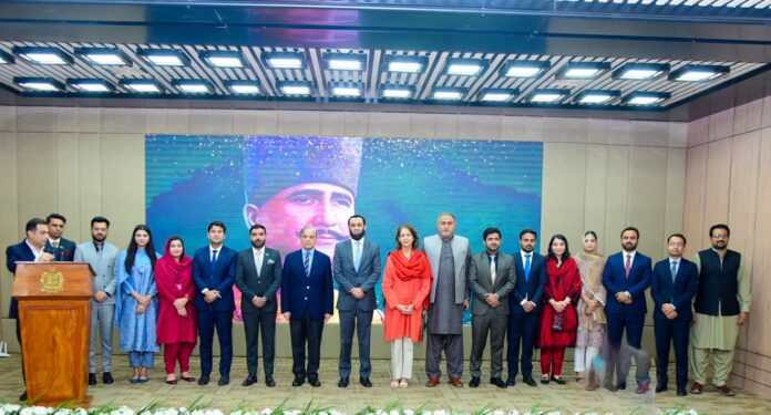 PM reaffirms govt’s commitment to supporting state media apparatus