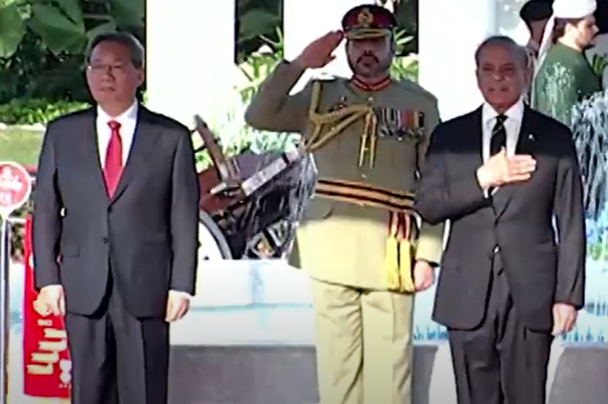 Chinese Premier Li given a guard of honour at PM House