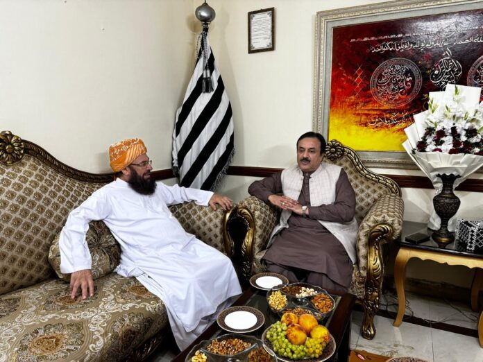 Maulana Abdul Ghafoor Haideri calls on Deputy Chairman Senate