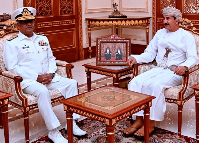 CNS Admiral Naveed Ashraf meets top civil, military leadership of Oman