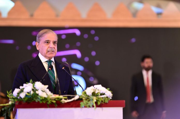 PM emphasizes stronger Pak-Qatar trade, investment ties