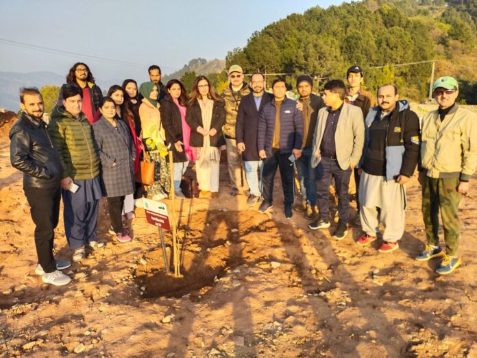 IWMB hosts plantation drive at Margalla View Point in tribute to environmental journalists