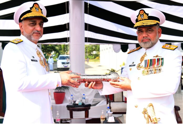 Vice Admiral Faisal Abbasi, Rear Admiral Abdul Munib take over as Commander Karachi, Commander Pakistan fleet