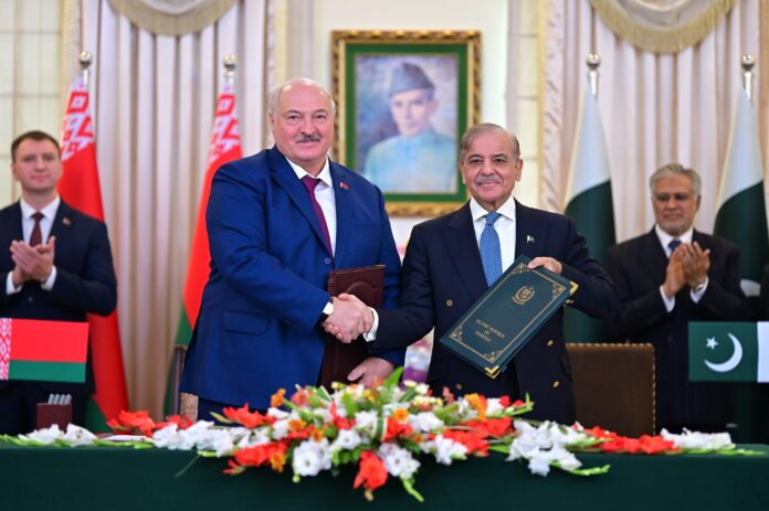 Pakistan, Belarus underscore significance of advancing political dialogue, expanding trade, economic cooperation 