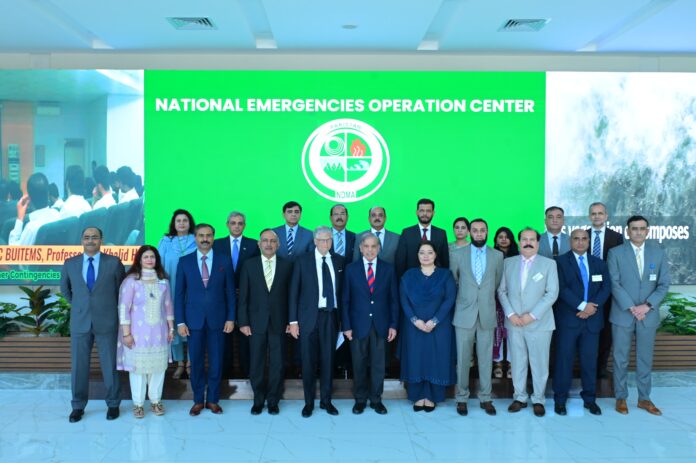 PM, Gates visits Emergencies Operations Centre