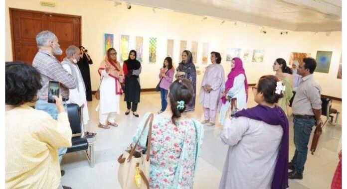 Fundraiser Art Exhibition “Spero” continues to attract visitors