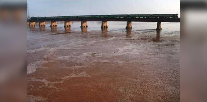 Medium to high flood likely in rivers Jhelum, Kabul, Chenab, Ravi from Tuesday