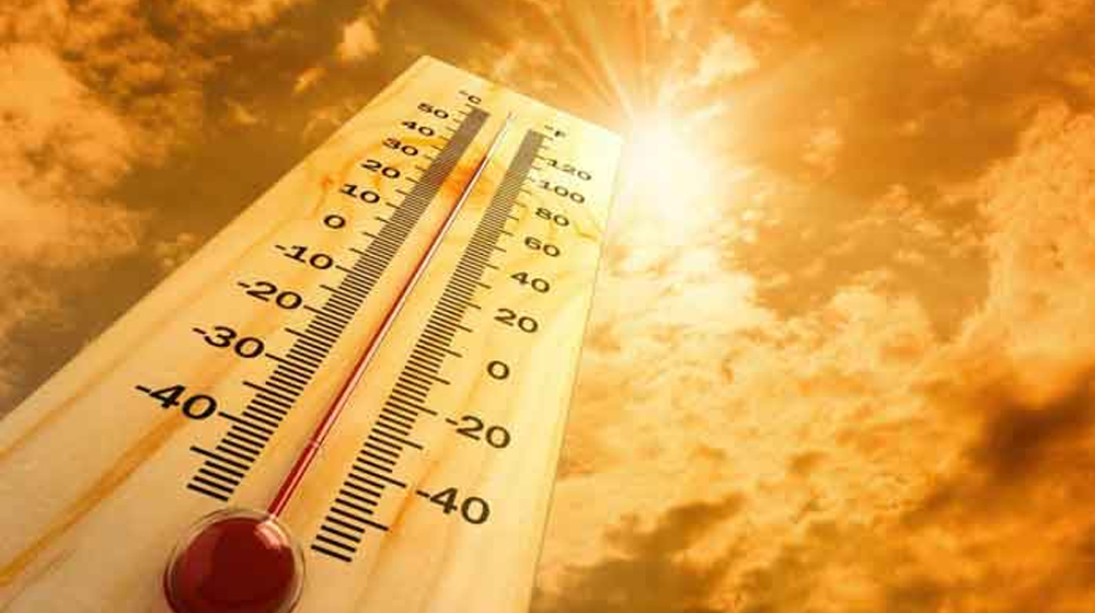 Heatwave prevails in city, mercury reaches 45.7°C