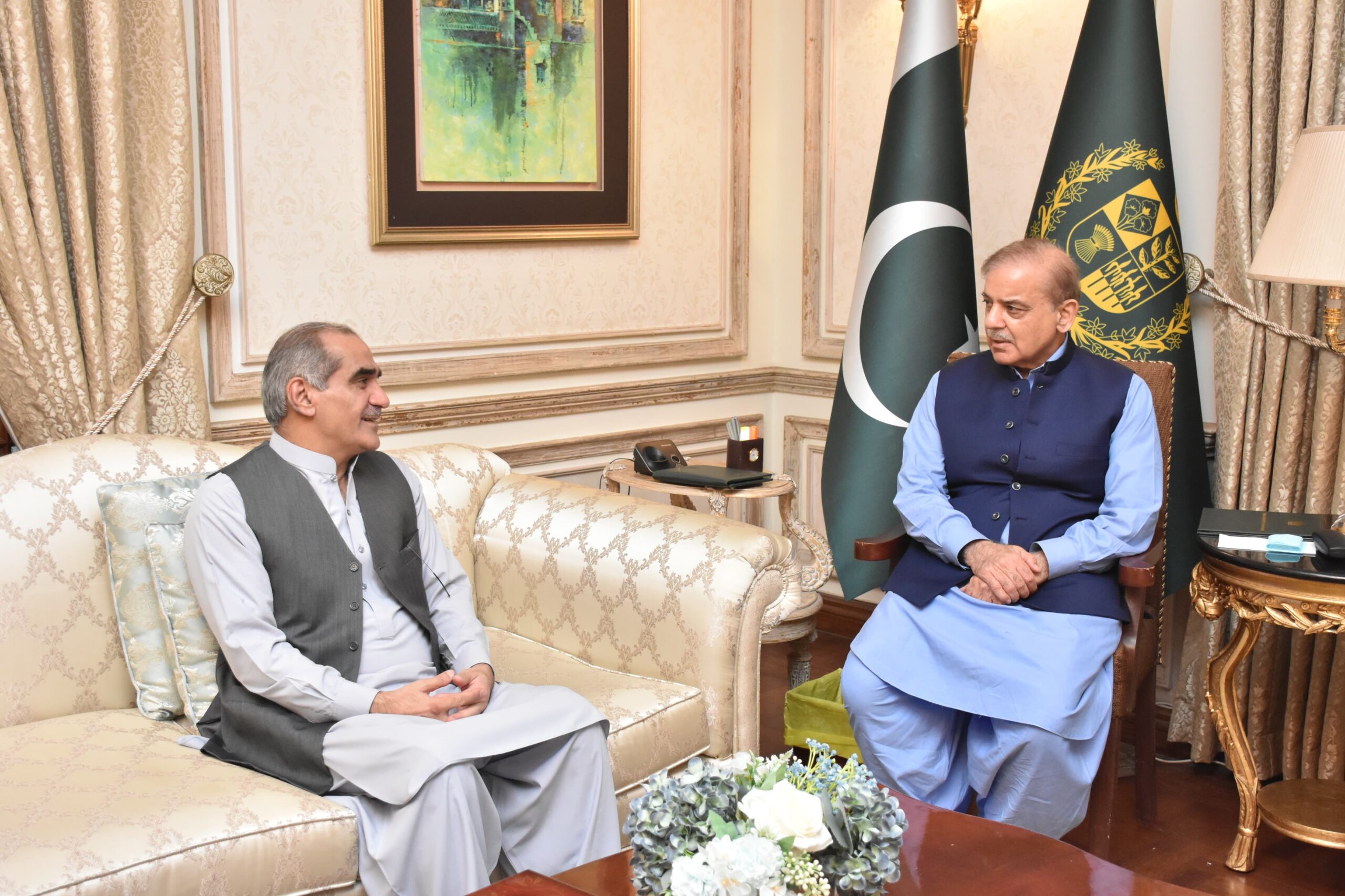 Former federal minister calls on PM