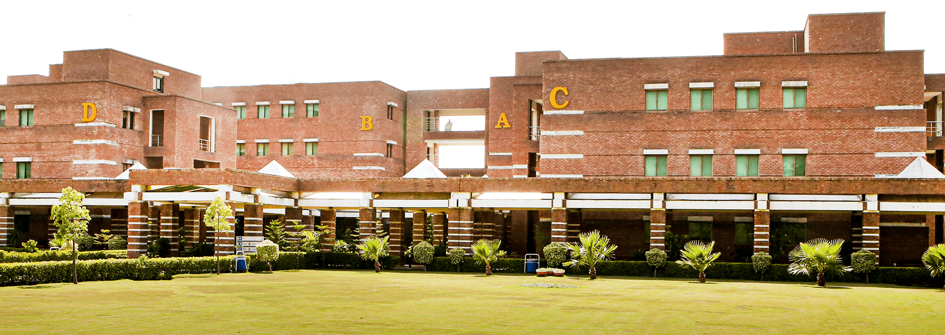 Delegation of CUST students visits the Safe City Islamabad