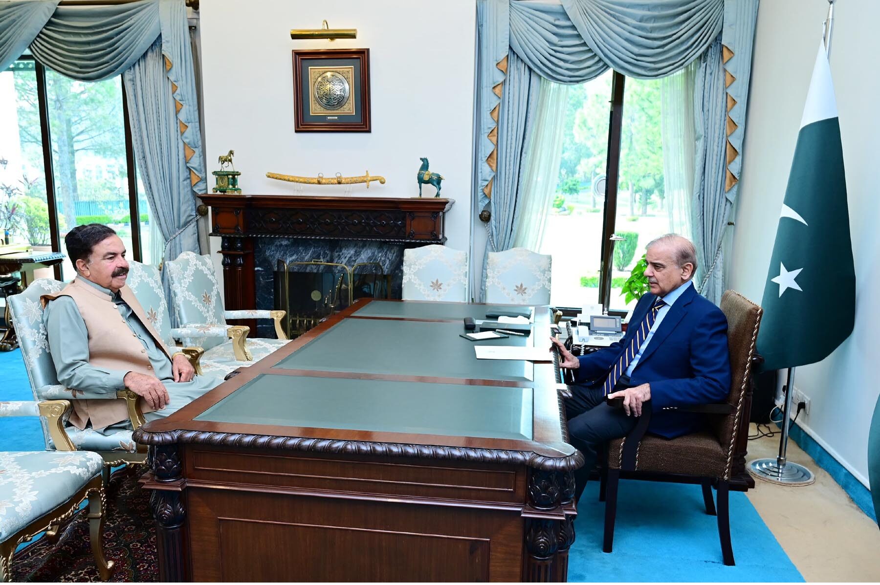 PM, Jaffer Mandokhail discuss Balochistan issues