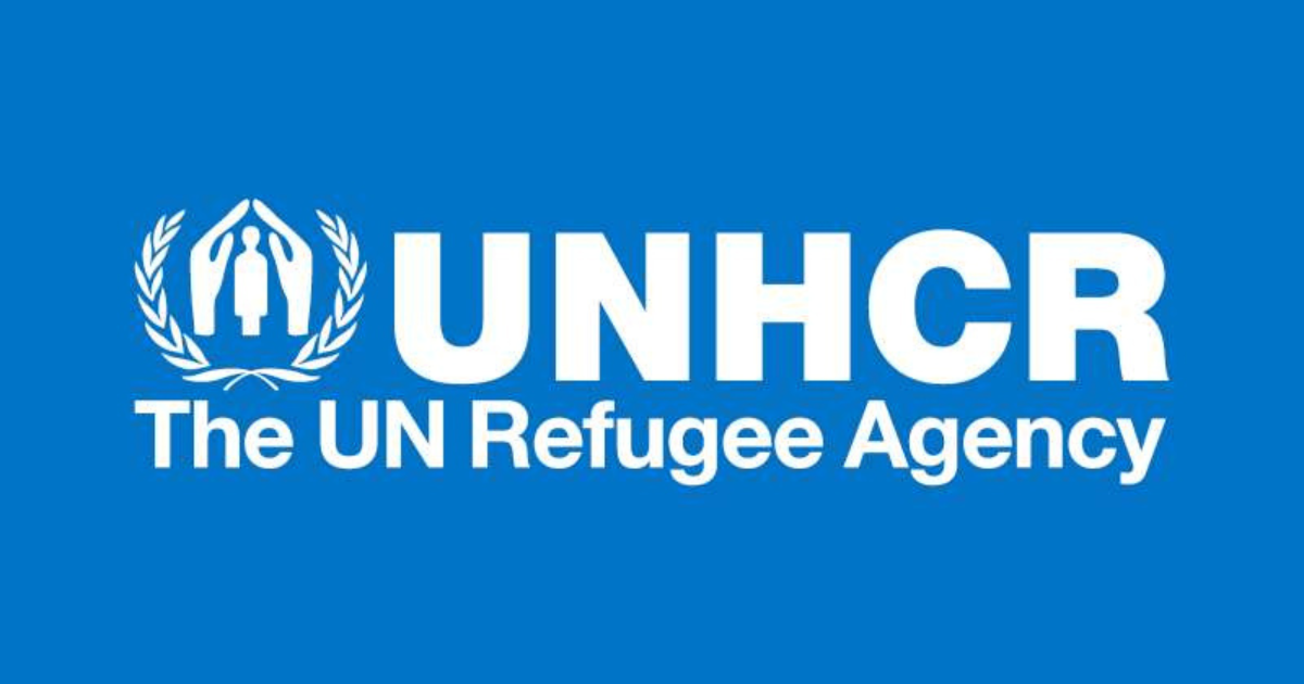 UNHCR announces major energy project to solarize 125 public facilities in Pakistan