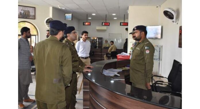 DIG Islamabad visits Police Khidmat Markaz, reviews security measures, public facilities