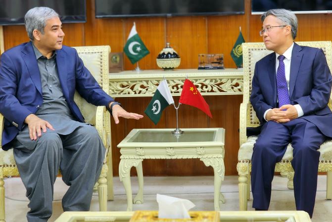 Chinese Ambassador Jiang Zedong calls on Mohsin Naqvi