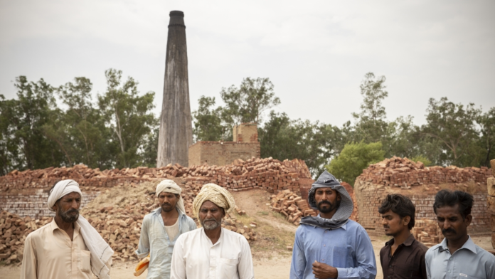 Brick Kiln workers demand implementation of existing laws