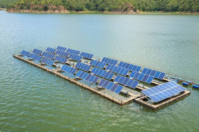 Sindh govt launches groundbreaking Floating Solar Power Project