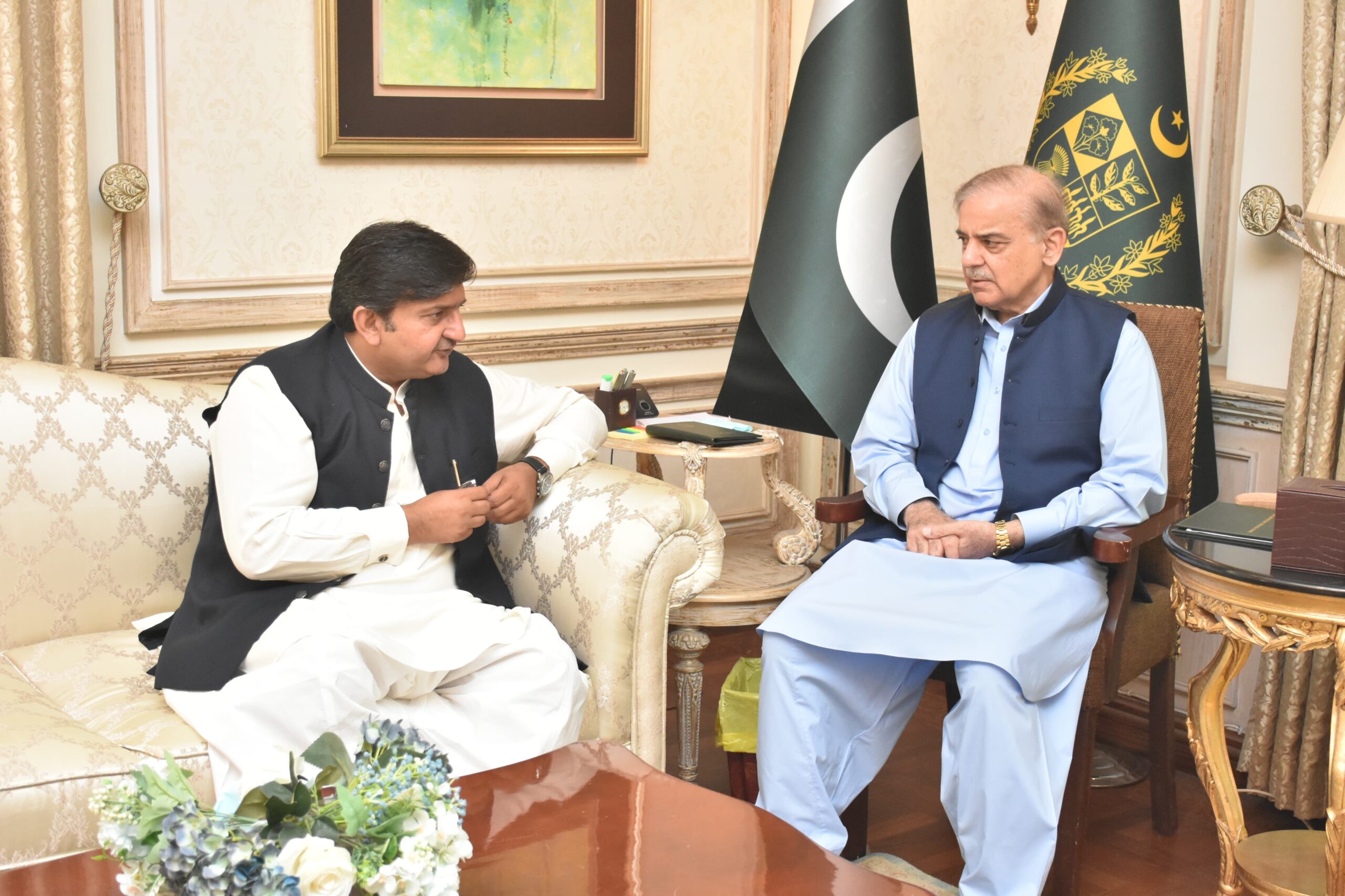 Punjab assembly speaker calls on PM Shehbaz Sharif