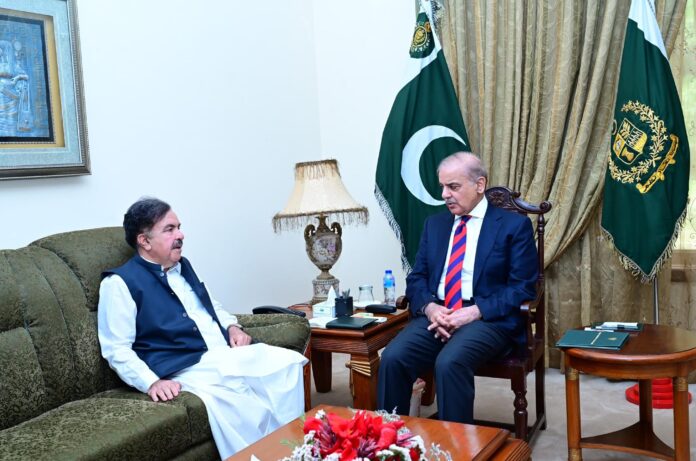 Governor Balochistan meets PM Shehbaz