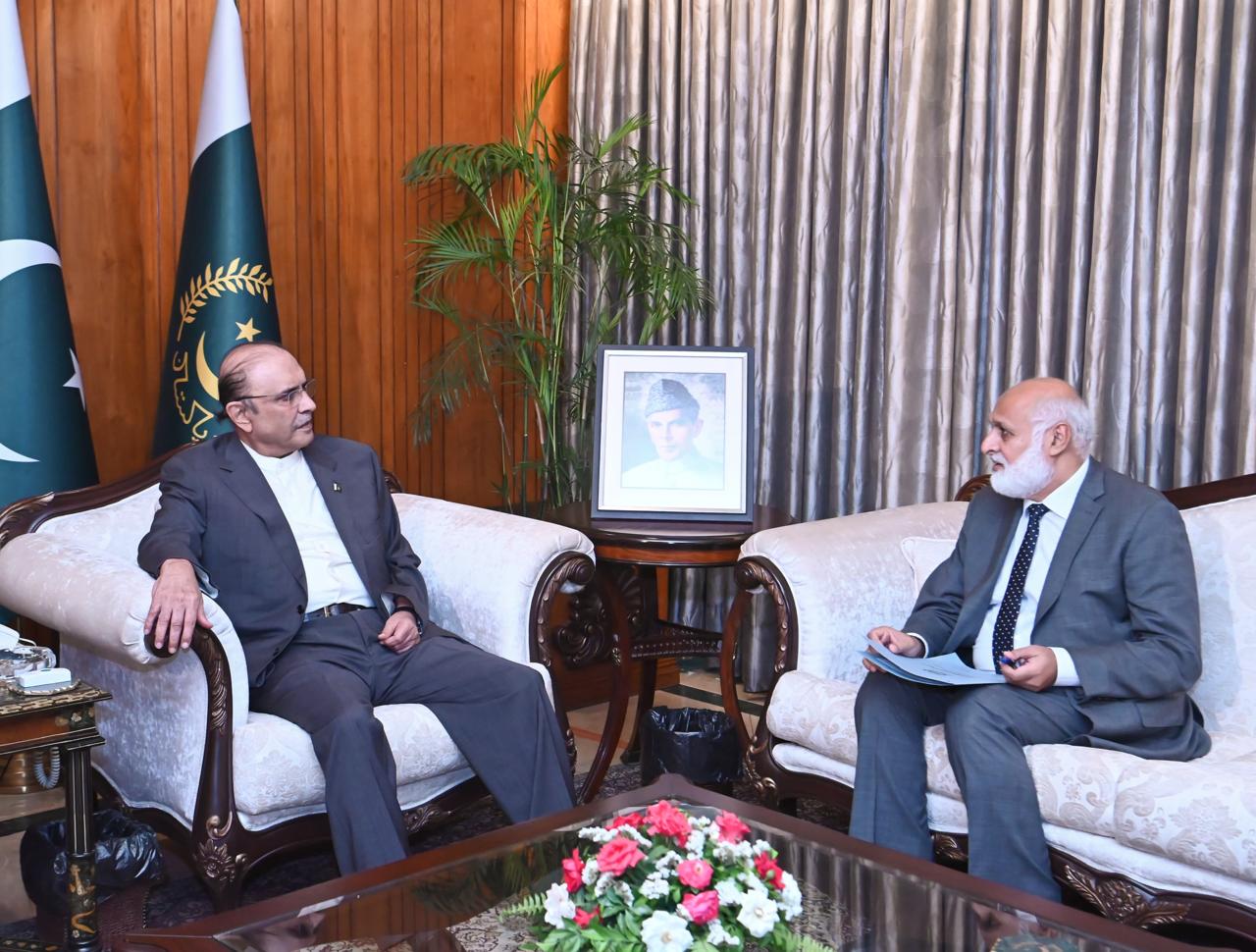 President Zardari desires building of “technology highways” in Pakistan