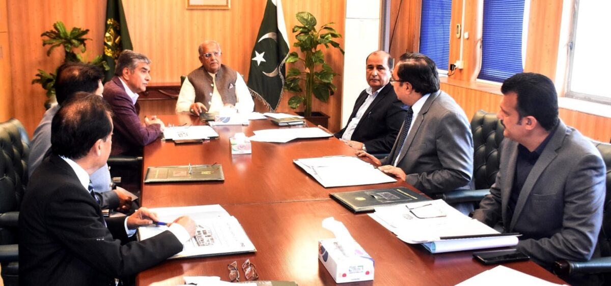 Pirzada chairs meeting of NCL, PEPAC