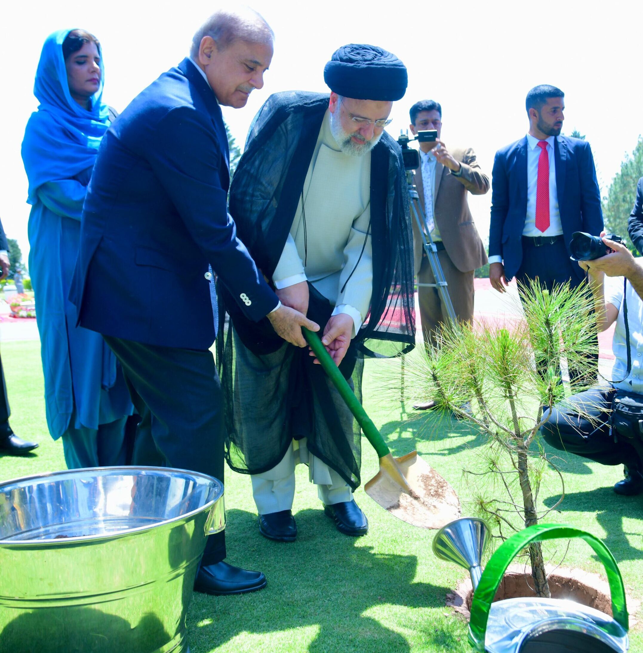 PM Shehbaz, President Raisi plant a sapling to mark Earth Day 