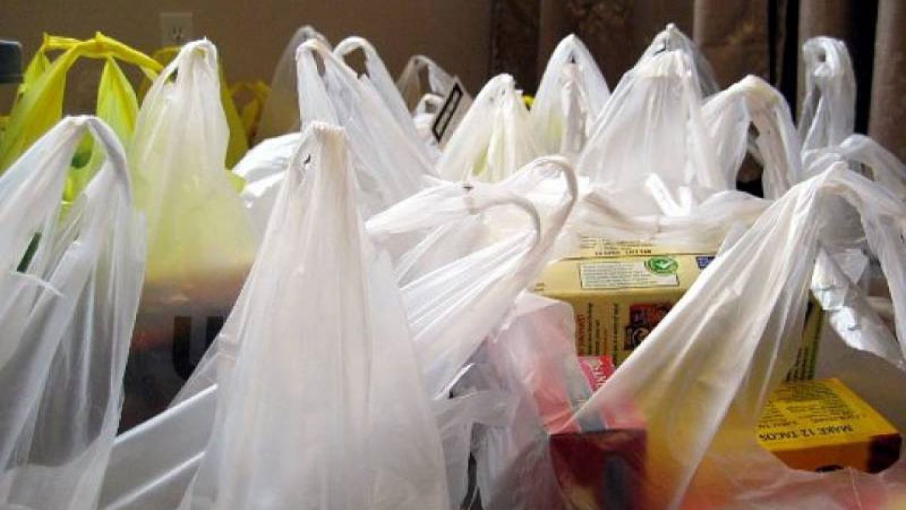 ICT admin cracks down on plastic bags; fines Rs 20,000