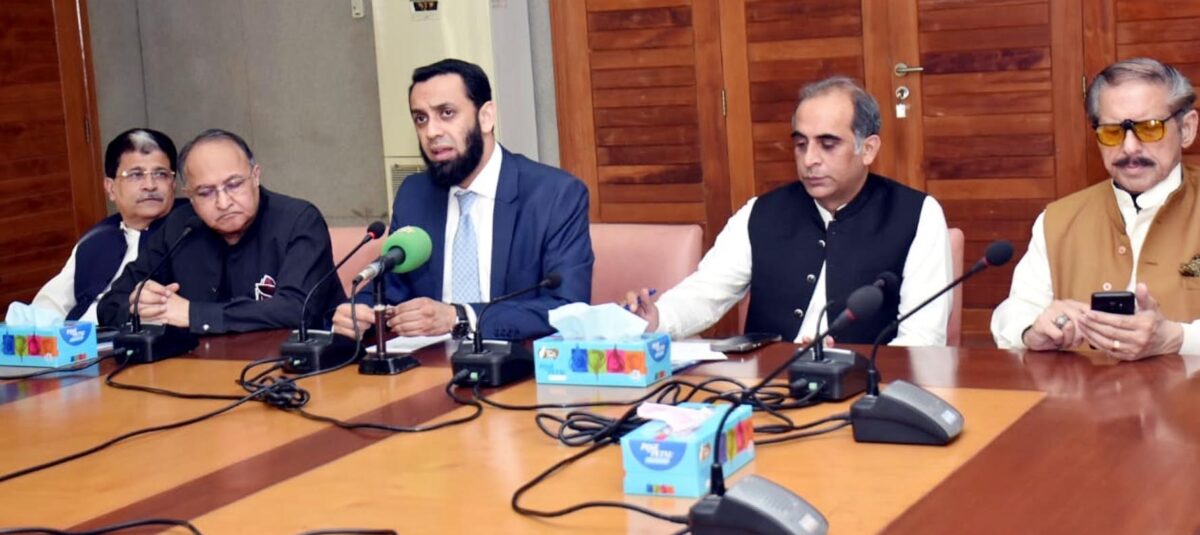 Practical steps to be taken for media houses, workers’ welfare: Tarar