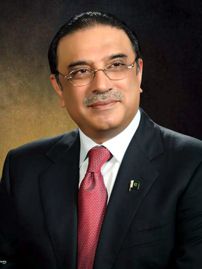 President Zardari visits Bhutto family graveyard