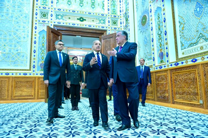 PM visits Navruz Palace in Dushanbe