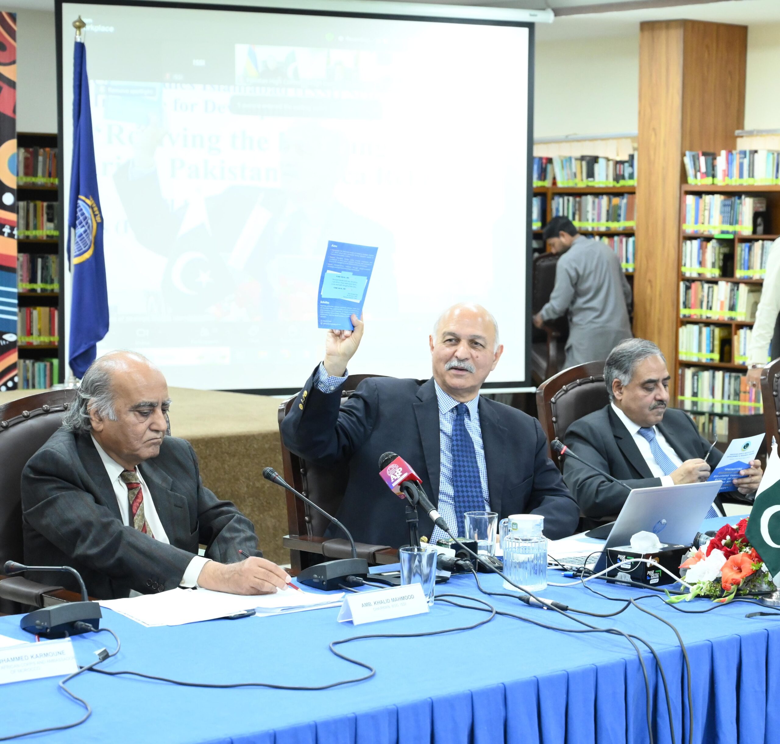 Mushahid launches Pakistan’s first think tank on Africa 