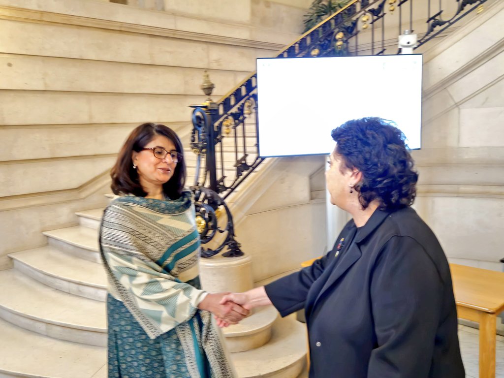 Ambassador Baloch visits Brussels Parliament