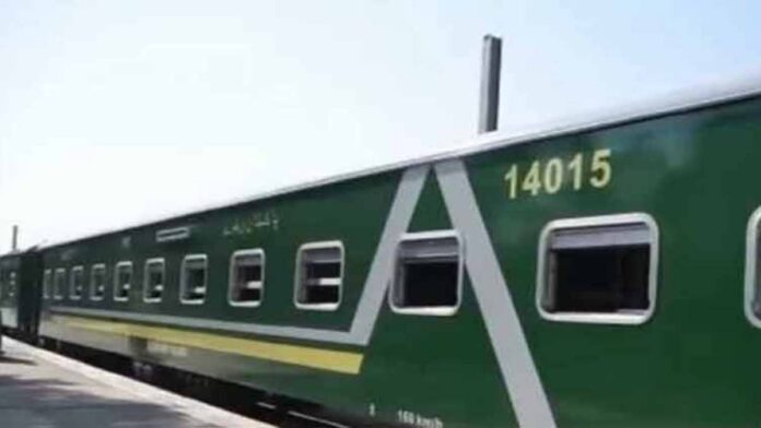 Railways plan to attach dining facility in Allama Iqbal Express by September