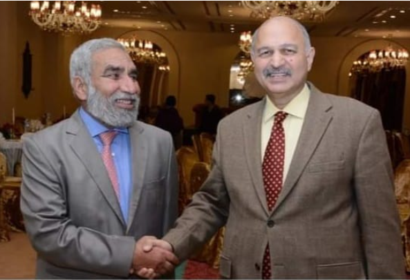 Mushahid Hussain congratulates Artist Misbah Uddin Qazi on receiving Tamgha-e-Imtiaz 