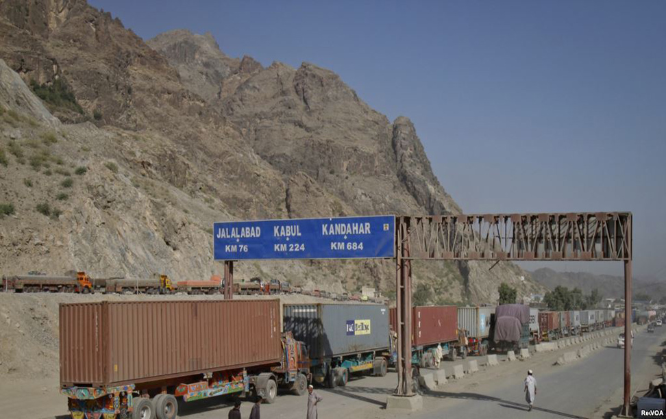 Businessmen call for commercial activities at Ghulam Khan, Kharlachi border posts