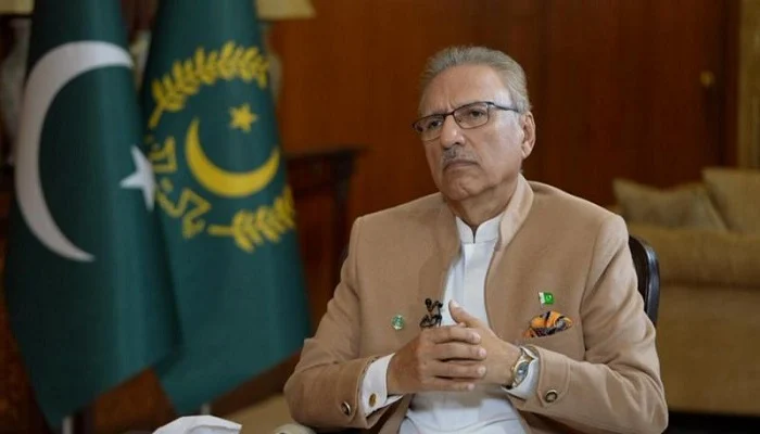 Pakistan can avert water crisis by adopting drip, spray irrigation system in farming: President