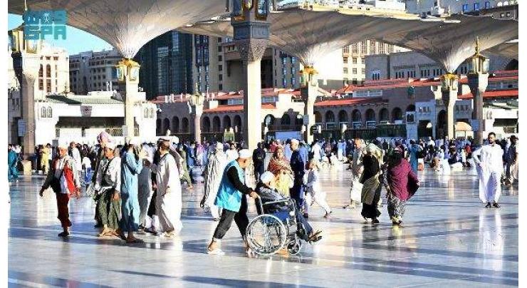 Prophet’s Mosque offers enhanced mobility services for elderly, persons with disabilities