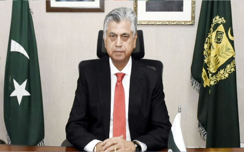 Govt resolute in commitment to combat terrorism on soil of Pakistan: Solangi