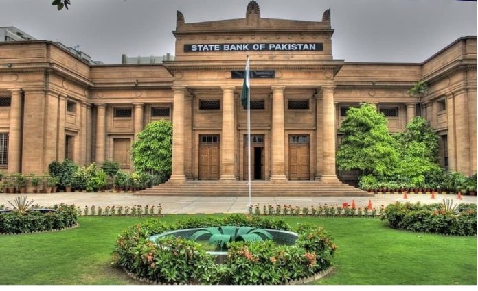 SBP Director pays tribute to Pakistani women, stresses for women’s digital financial inclusion key to progress 